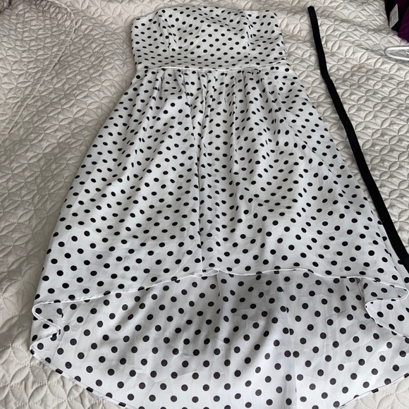 WHBM Convertible Polka Dot High Low Dress - Picture 4 of 15